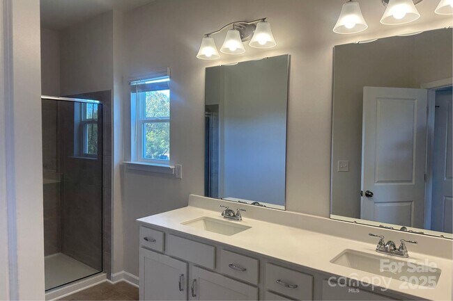 6005 Jasmine Branch Rd, Charlotte, NC 28216 - photo 2