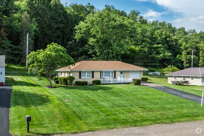 Ranch style homes are plentiful around the Wellsville neighborhood.