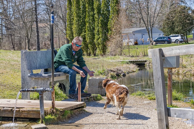 Big Bend residents can head to the famous Hygeia Spring and drink some artisan spring water.