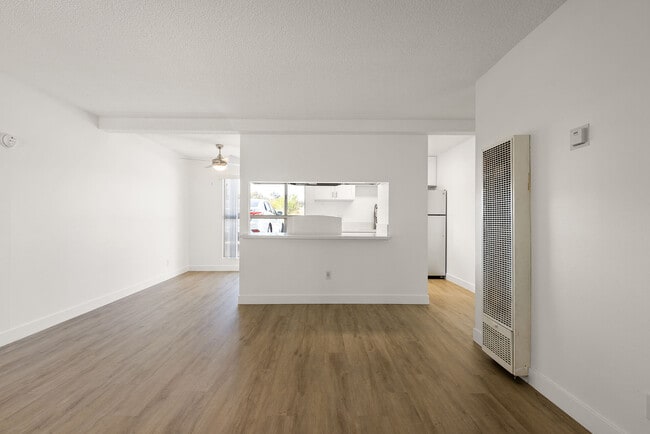 Valle at Fairway, La Mesa, CA 91941 - photo 3