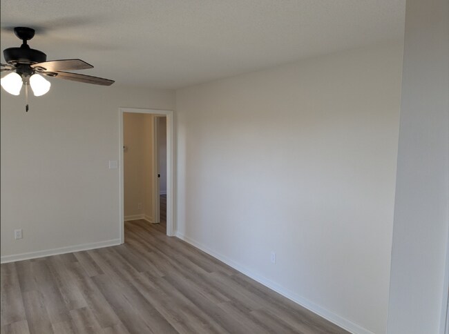 588 Clutts Rd, Harvest, AL 35749 - photo 4