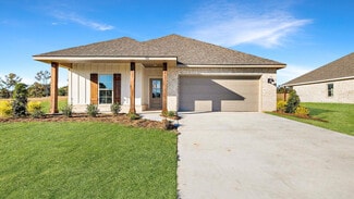 714 Honeysuckle Loop, Canton, MS 39046