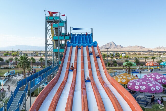 Cowabunga Bay Water Park is a short drive away from MacDonald Highlands.