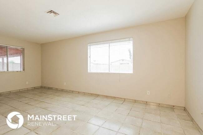5407 W Vernon Ave, Phoenix, AZ 85035 - photo 4