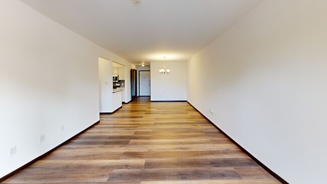 931 W Glen Park Ave unit 202, Griffith, IN 46319 - photo 2