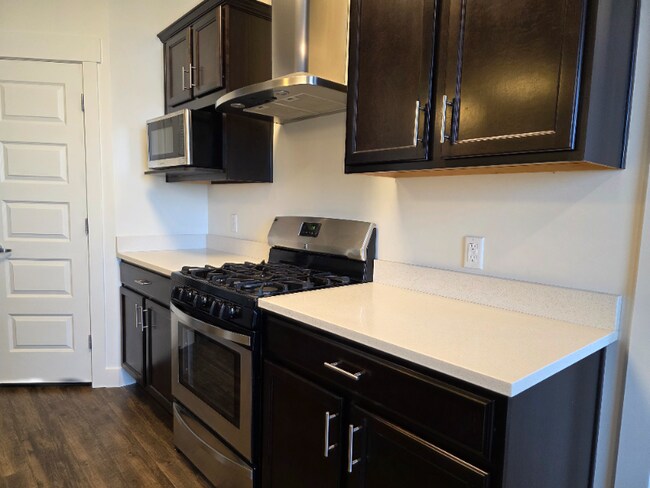 196 W Vine St unit A620, Murray, UT 84107 - photo 3