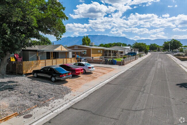Ranch-style homes are common across Jade Park.
