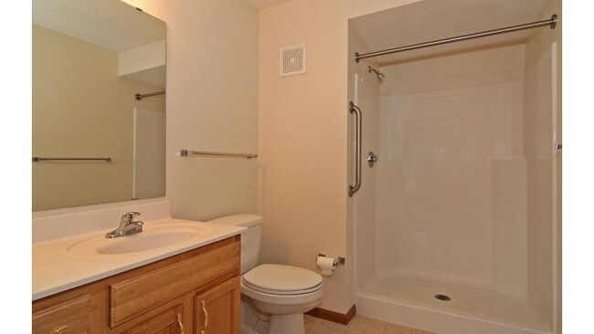 The Oaks of Lake George Senior Community 55+, Oak Grove, MN 55303 - photo 3