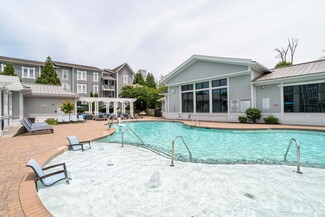 1721 Thomas Combs Dr, Charlotte, NC 28262