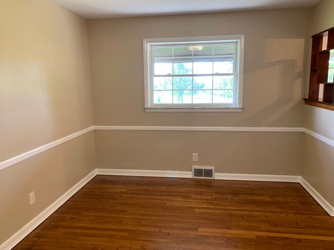 2900 Newtown Pike unit A, Lexington, KY 40511 - photo 4