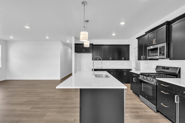 3277 N Darwin Fox St S unit 36630875, Post Falls, ID 83854 - photo 7