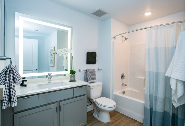 The Apex @Meadows, Las Vegas, NV 89107 - photo 3