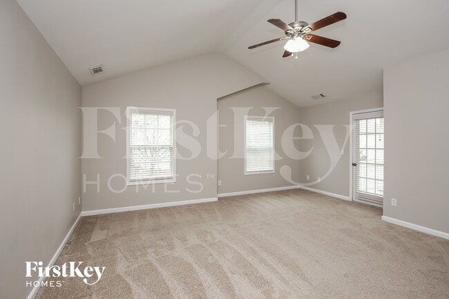 6031 Apple Grove Rd NE, Buford, GA 30519 - photo 7