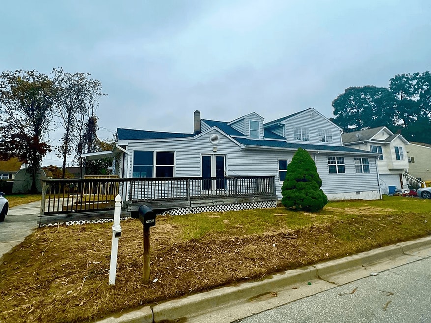 758 209th St unit 2, Pasadena, MD 21122 - photo 1