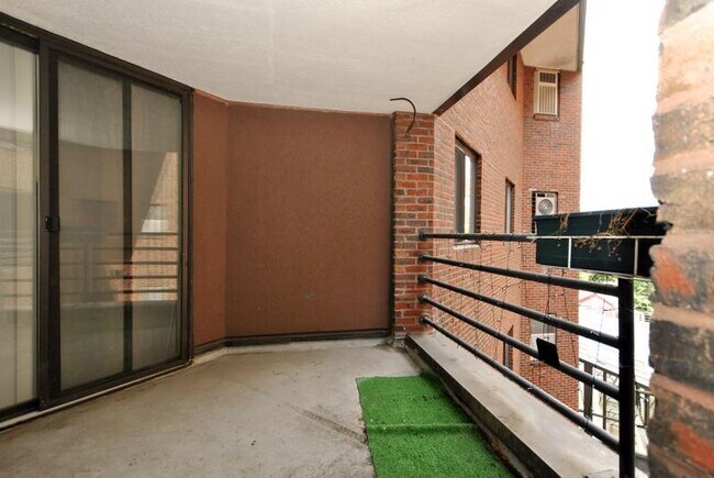 158 Kelton St unit 507, Allston, MA 02134 - photo 6