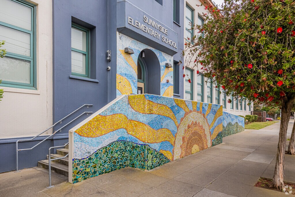 Sunnyside Elementary is a friendly neighborhood school in San Francisco.
