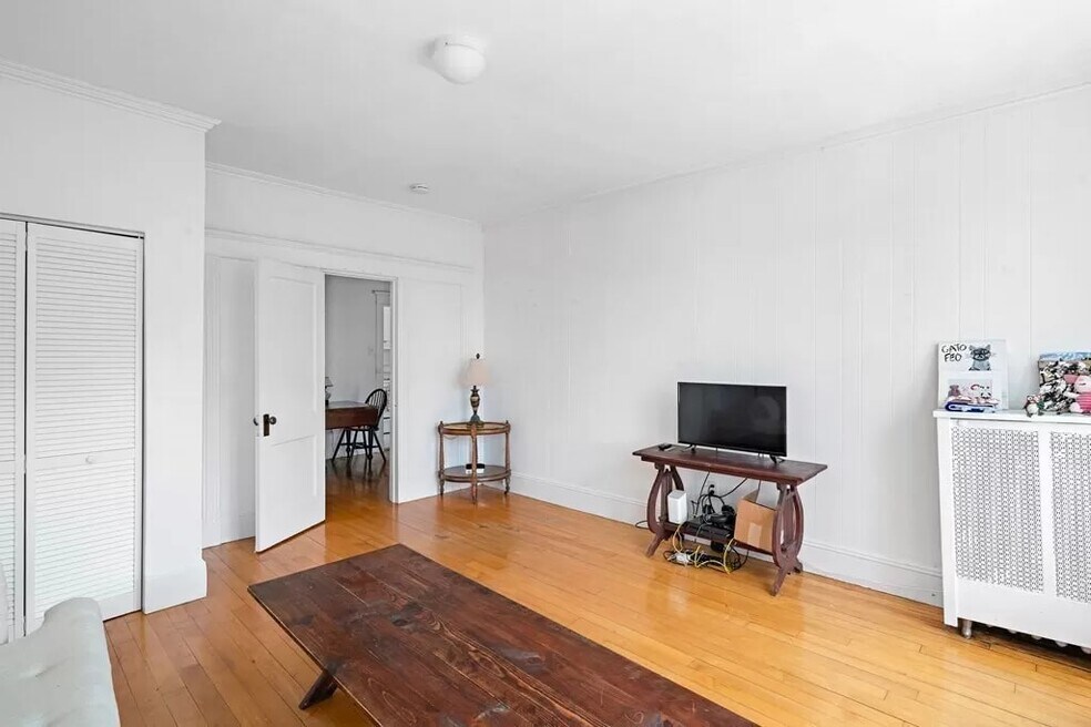 47 Park Vale Ave unit 3, Allston, MA 02134 - photo 1