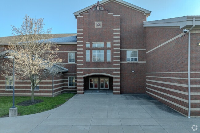 Belden Elementary School challenges students by offering an all-encompassing curriculum.