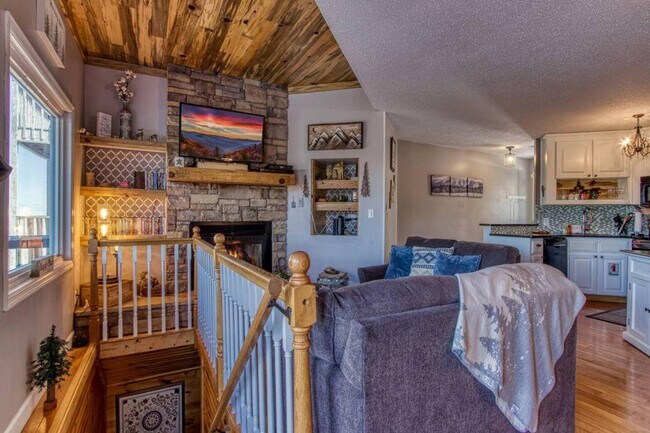 1386 Ski View Dr unit ID1266888P, Gatlinburg, TN 37738 - photo 3