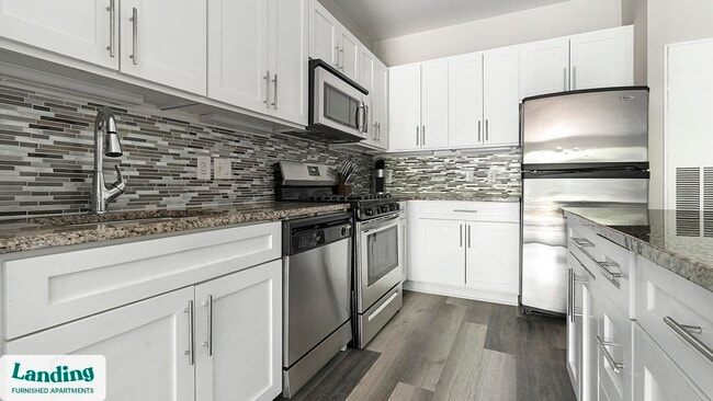 302 Constitution Ave unit B3-140, Bayonne, NJ 07002 - photo 3