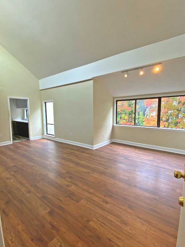 233 Township Line Rd Unit C-4, Elkins Park, PA 19027