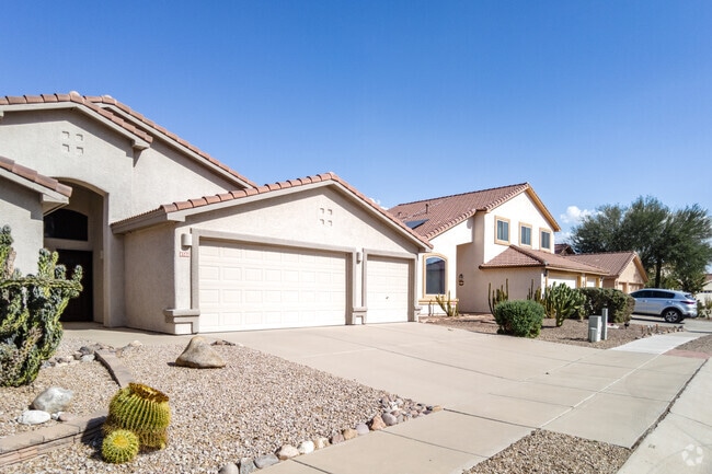 Three car garages are common throughout Acacia Trails.