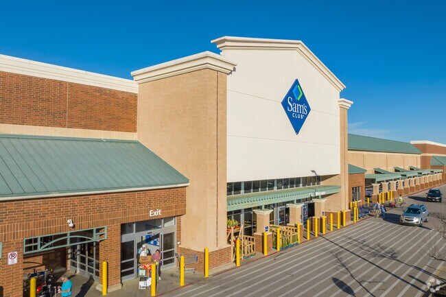 Sam's Club serves the Nottingham Forest neighborhood with shopping needs.