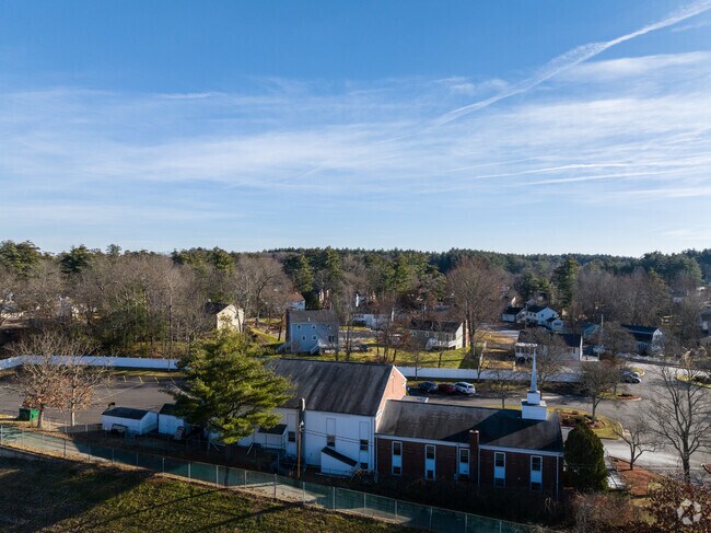 Christian Bible Church in Nashua, NH offers residents an elementary school program.