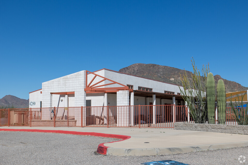 Saguaro Hills Adventist Christian School is a private PreK-8 school in Tucson.
