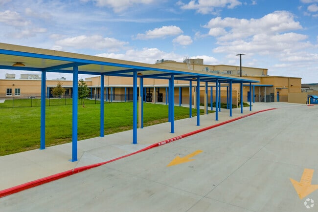 Tomlinson Elementary School offers a rigorous academic program and a variety of extracurricular