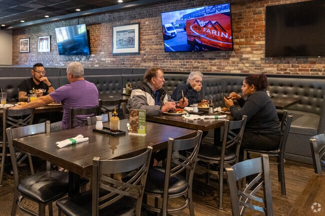 Grab some tasty lunch or dinner at Oliveira's Steak Bar & Grill in Downtown Everett.