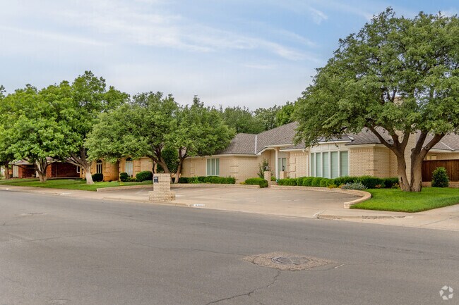 Most homes in Kingsgate have large, matured trees.