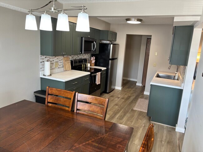 2360 Wapakoneta Ave unit 106, Sidney, OH 45365 - photo 3