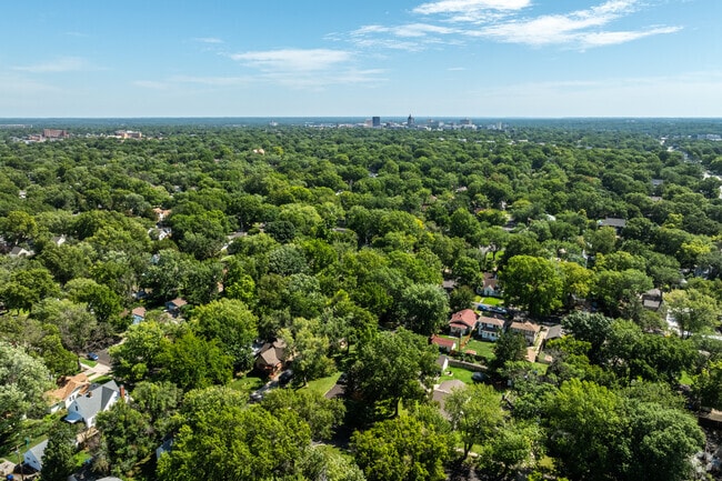 2 miles from downtown Topeka, Randolph is an urban community of century-old homes.