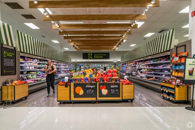 Target, Safeway, and Raley's are popular grocery stores nearby Cypress.