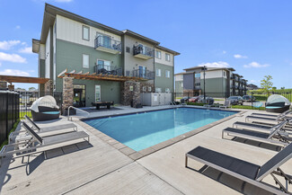 2105 S Silverthorne Ave, Sioux Falls, SD 57110