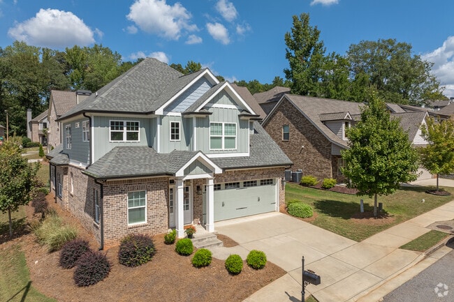 Newly built homes line the streets of Tanglewood.