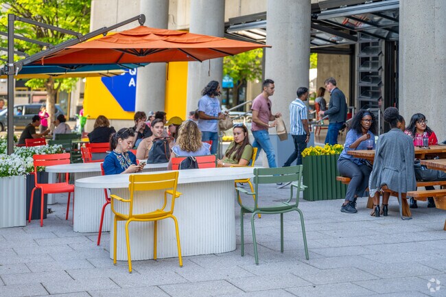 People dining outside of Square Food Court in Foggy Bottom.