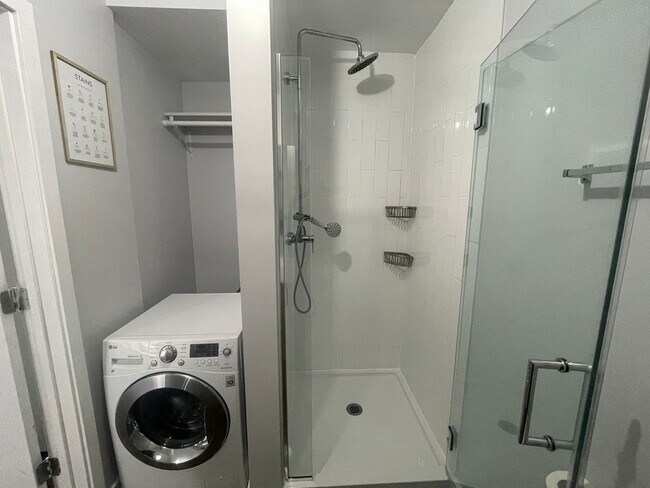 4606 N Malden St unit 1140-218, Chicago, IL 60640 - photo 5