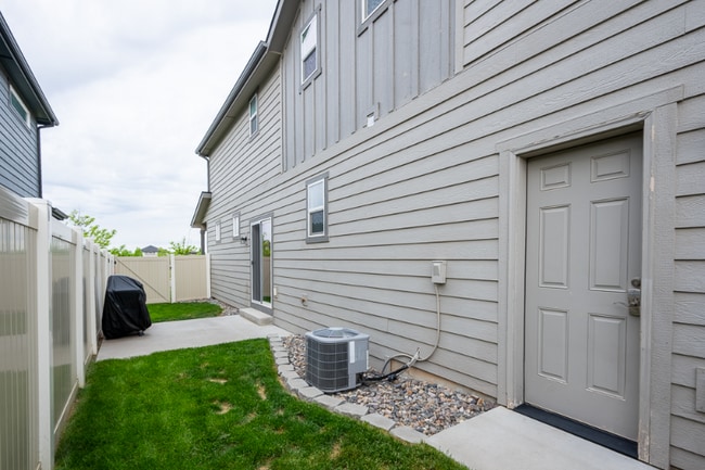 7966 S Indigo Ridge Ave, Boise, ID 83716 - photo 2