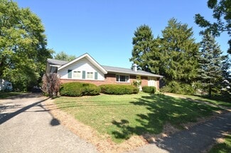 836 Waycross Rd, Cincinnati, OH 45240