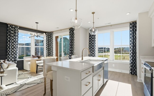 Cascades at Embrey Mill 55+, Amber Plan unit 36578966, Stafford, VA 22554 - photo 3