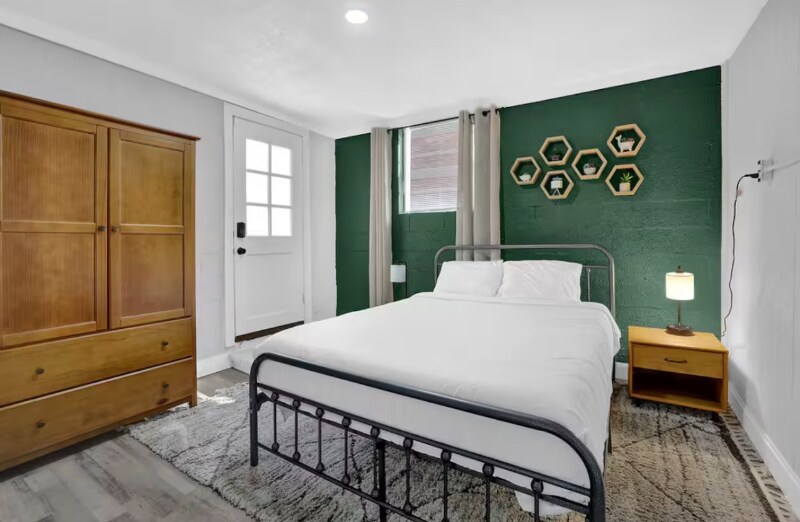 2364 Lilla Cir SW unit B, Atlanta, GA 30310 - photo 1