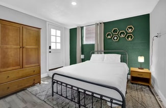 2364 Lilla Cir SW Unit B, Atlanta, GA 30310