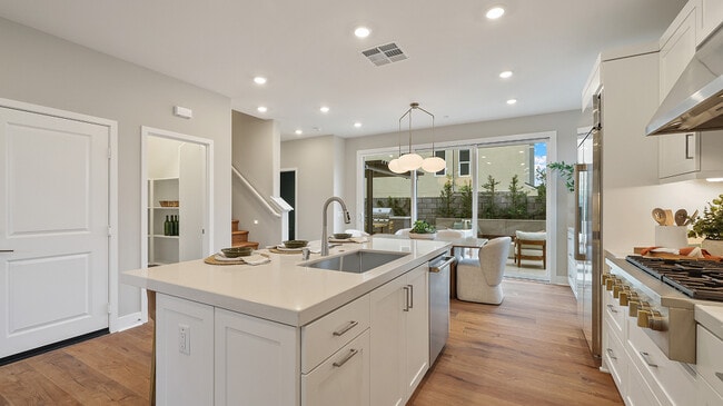 1707 Lychee St, Fullerton, CA 92835 - photo 3