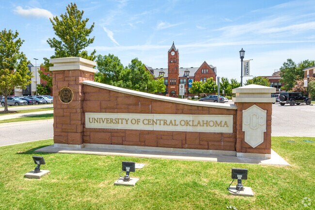 The University of Central Oklahoma campus is within walking distance of Northern Hills.