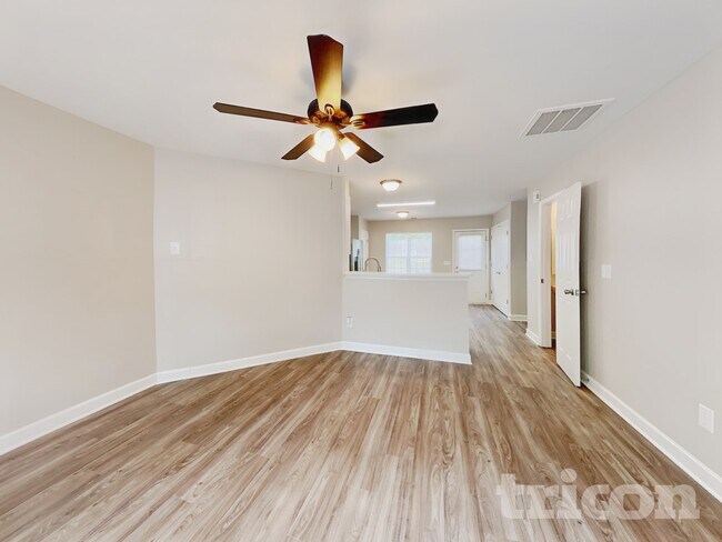 309 Peachtree Rd, Charlotte, NC 28216 - photo 3