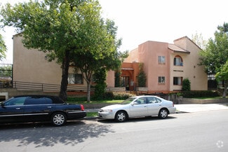 210 E Garfield Ave, Glendale, CA 91205