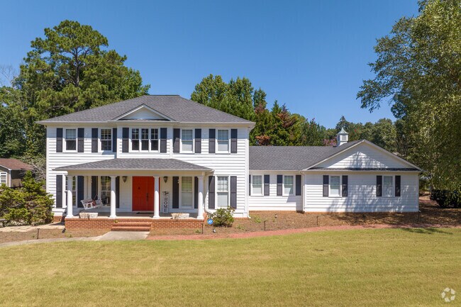 This beautiful home is an amazing addition to Gardendale.