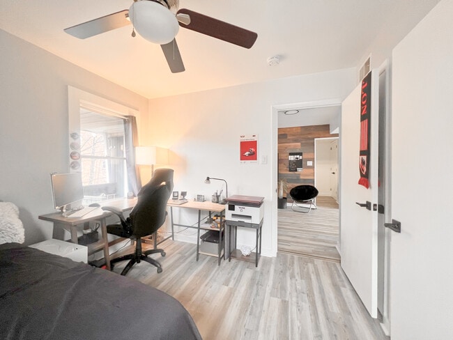 5737 Hobart St unit 5, Pittsburgh, PA 15217 - photo 6